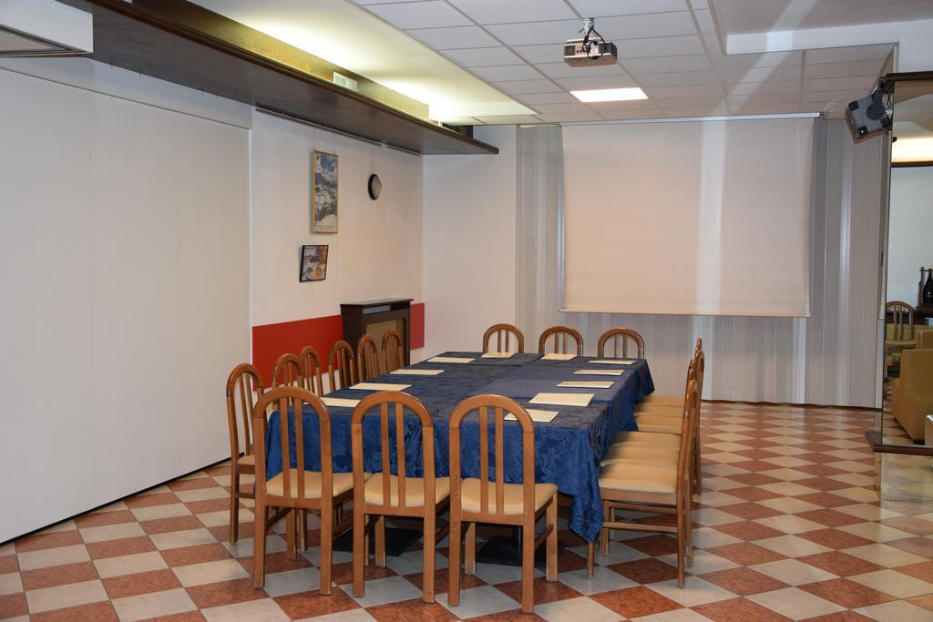 Hotel Olimpic Baselga di Pinè Eksteriør bilde