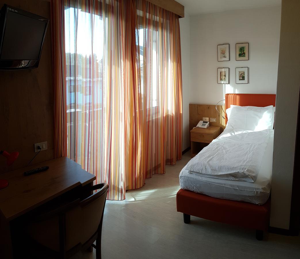 Hotel Olimpic Baselga di Pinè Eksteriør bilde